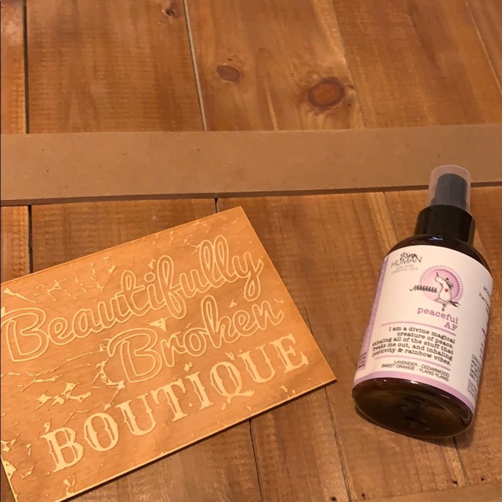 Warm Human mindfulness spray
